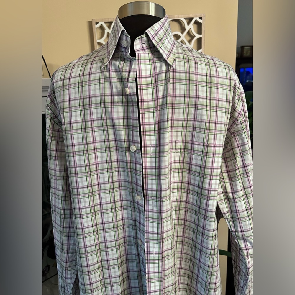 Men’s Casual Shirt sz L from Tailor Byrd